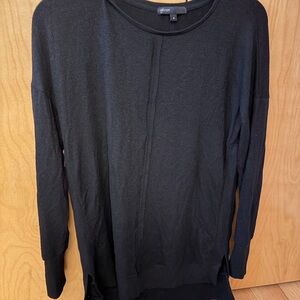 Gibson women’s Black Crewneck Sweater seam down front/back high low small cozy